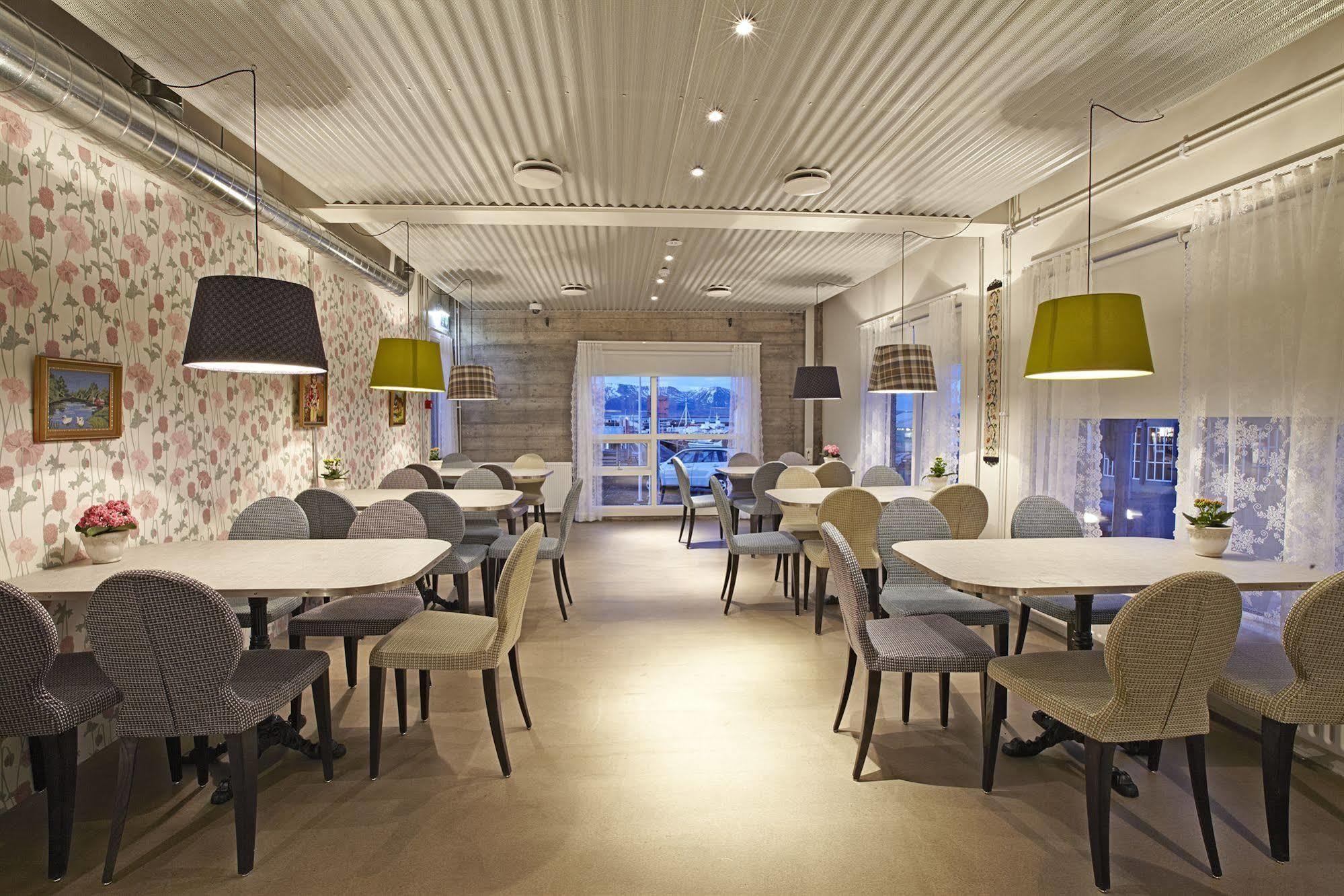 Marina - Berjaya Iceland Hotell